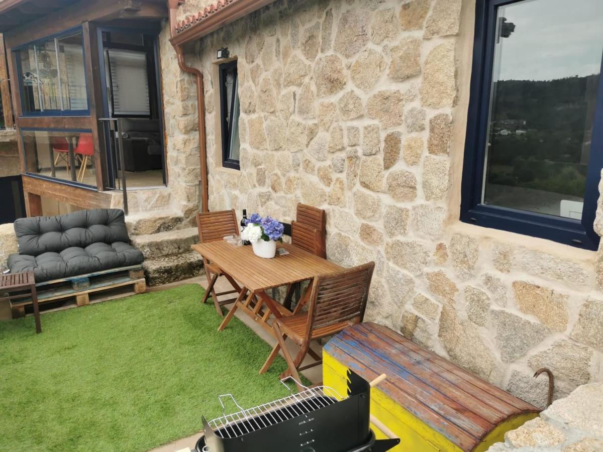 O Recuncho De Tibias Villa Pereiro de Aguiar Exteriör bild
